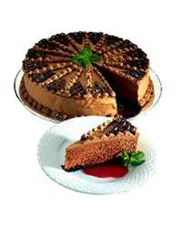 chocolate cake with 5 red roses